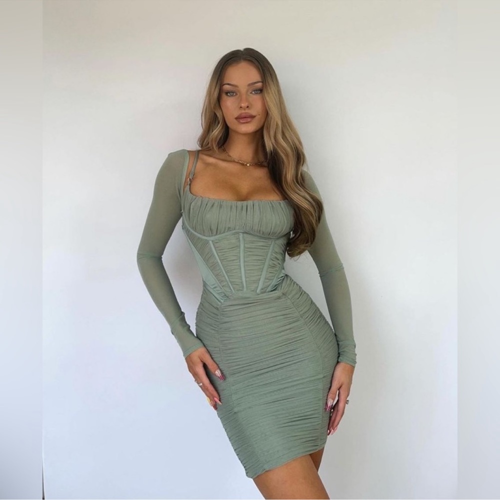 House of CB Freyja dress NWT regular cup size